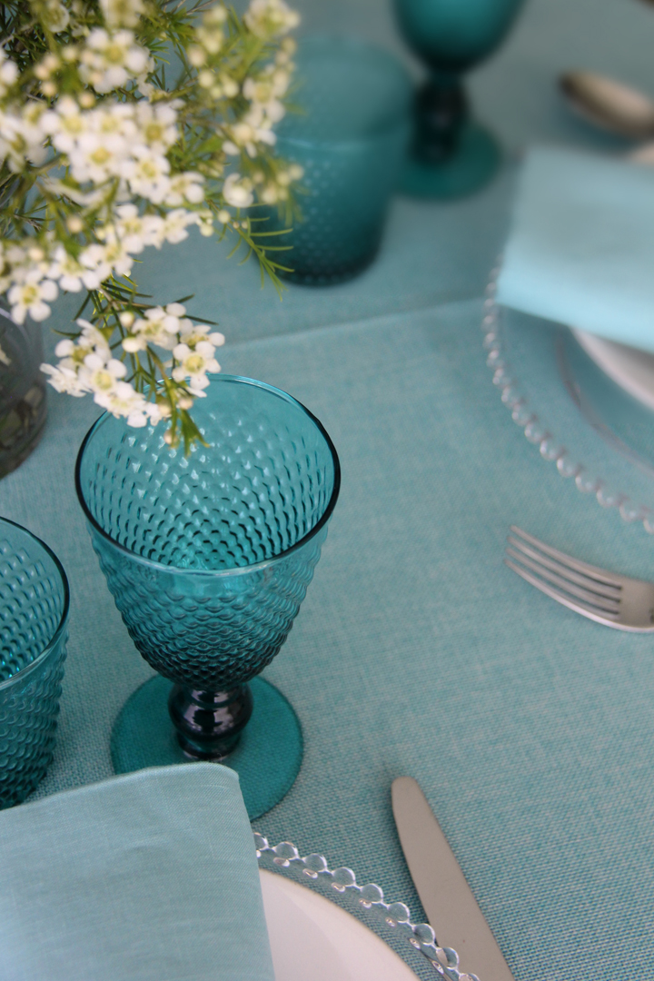 alquiler mantelería lisa, éxito de eventos, bodas, reuniones, empresas y fiestas
